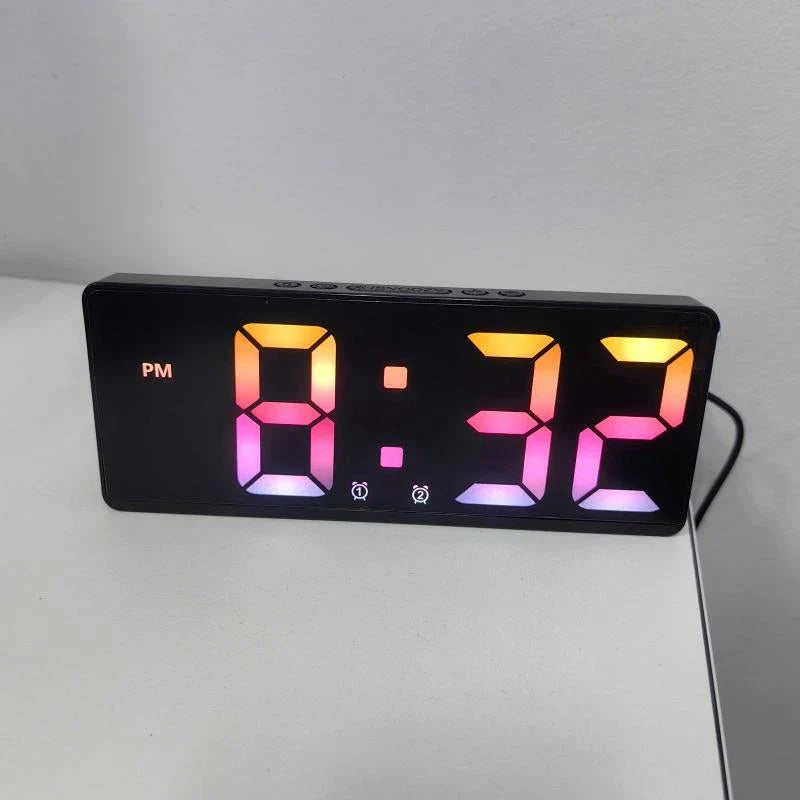VoiceSnooze - LED Alarm Clock with Silent Night Mode