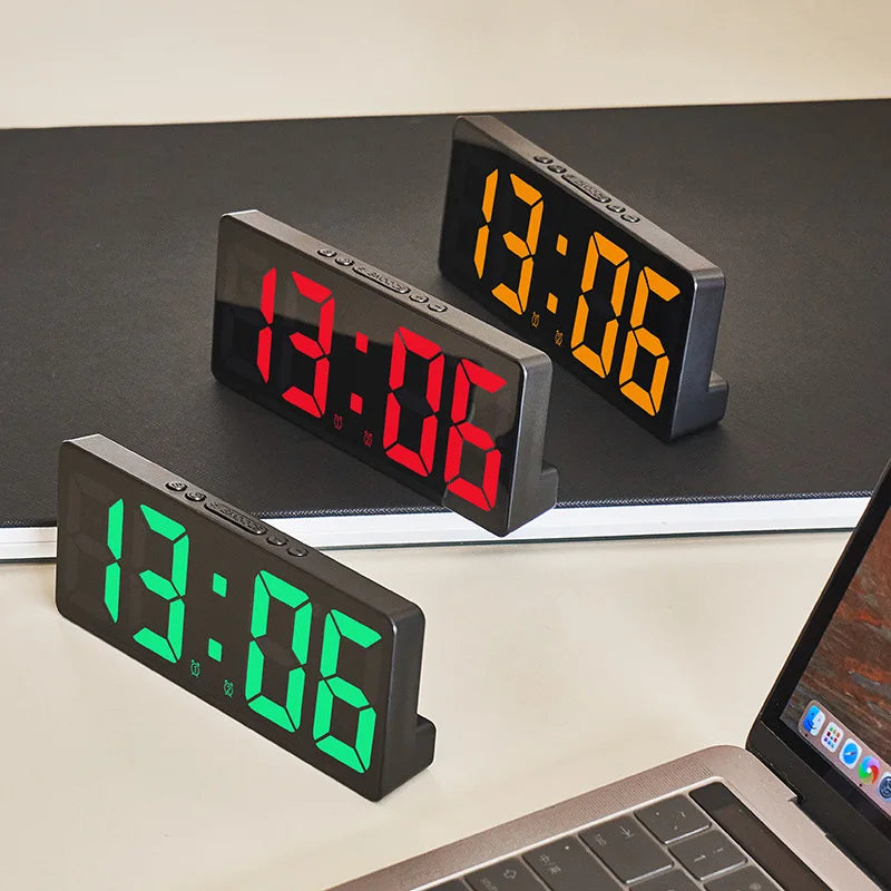 VoiceSnooze - LED Alarm Clock with Silent Night Mode