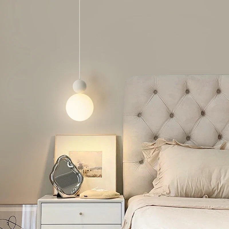 LichtKroon - Elegant LED Pendant Light for Indoor Lighting