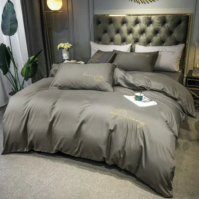 EmbroiLux Bedding - Elegant Embroidered Duvet Cover