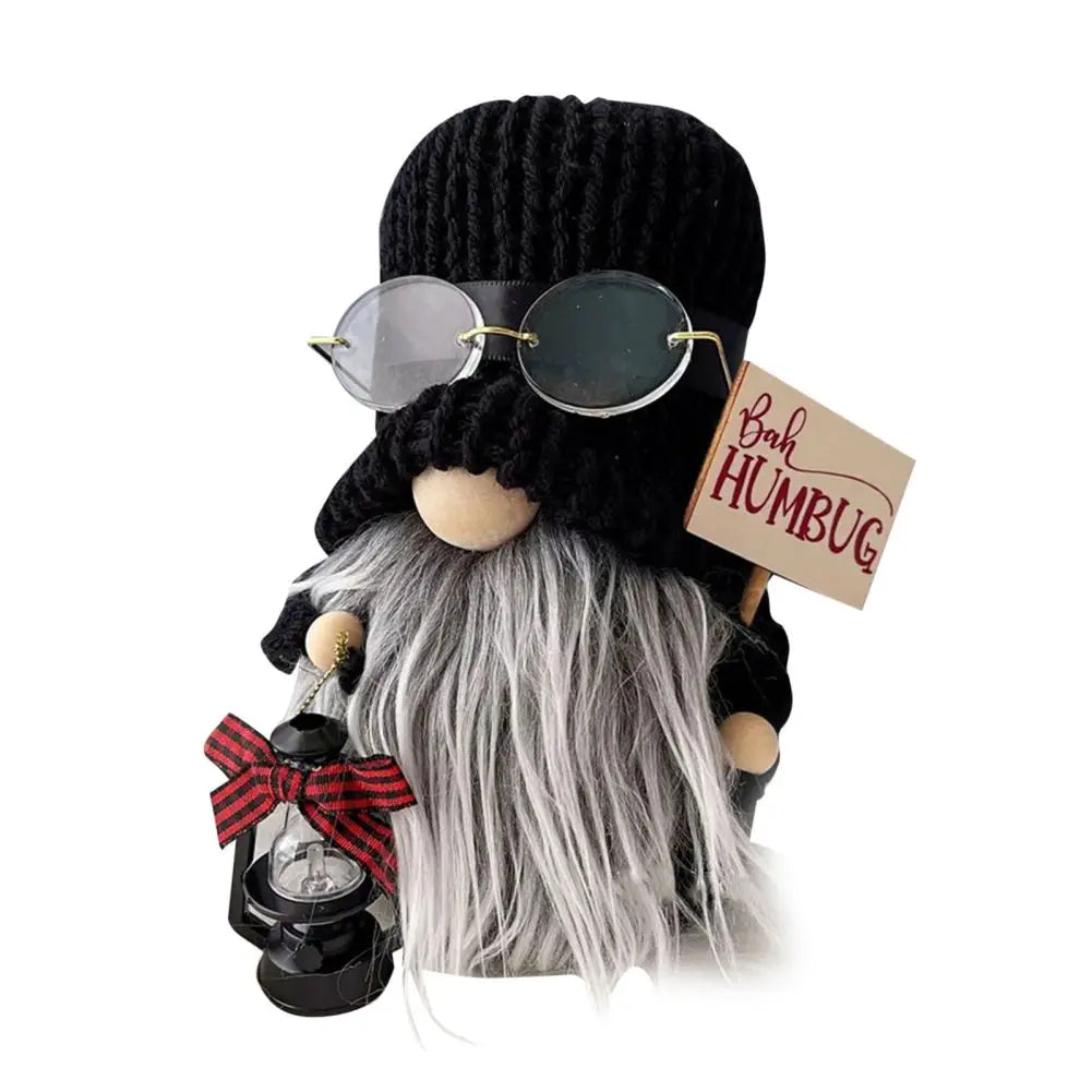 Dunvik - Handmade Knitted Gnomes for a Festive Atmosphere
