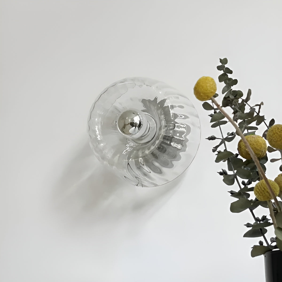 ScandiElegance - Modern Bauhaus Glass Wall Light