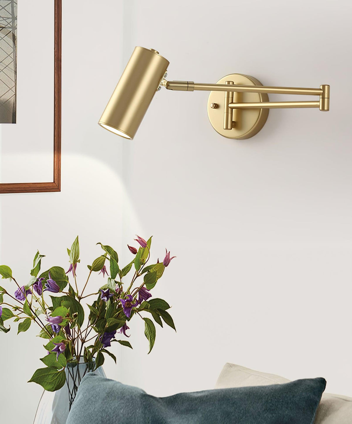 Nexbeam - Sleek Metal and Acrylic Wall Sconce