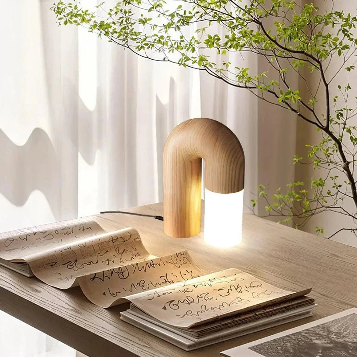 Diapolo - Modern Table Lamp with Elegant Design