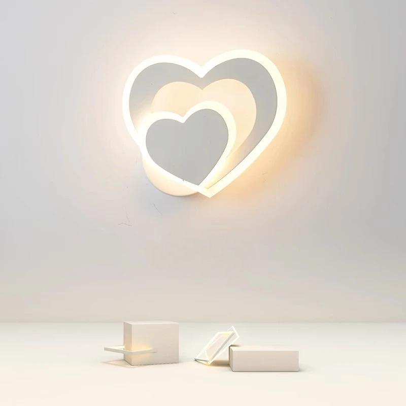 HeartGlow Wall Lamp - Modern LED Heart Wall Light