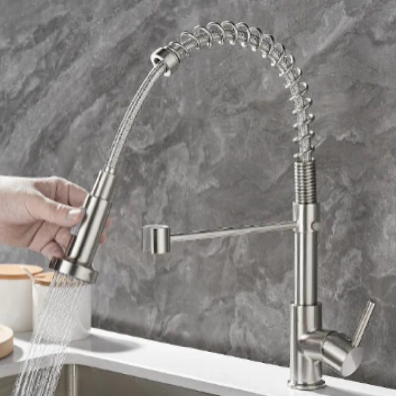 AquaFusion - Robinet de Cuisine Flexible en Laiton Noir et Or