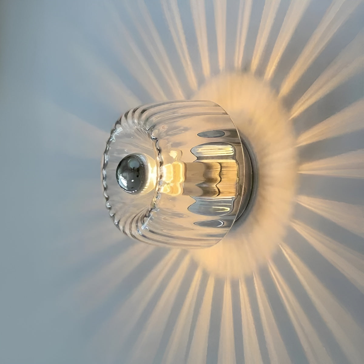 ScandiElegance - Modern Bauhaus Glass Wall Light