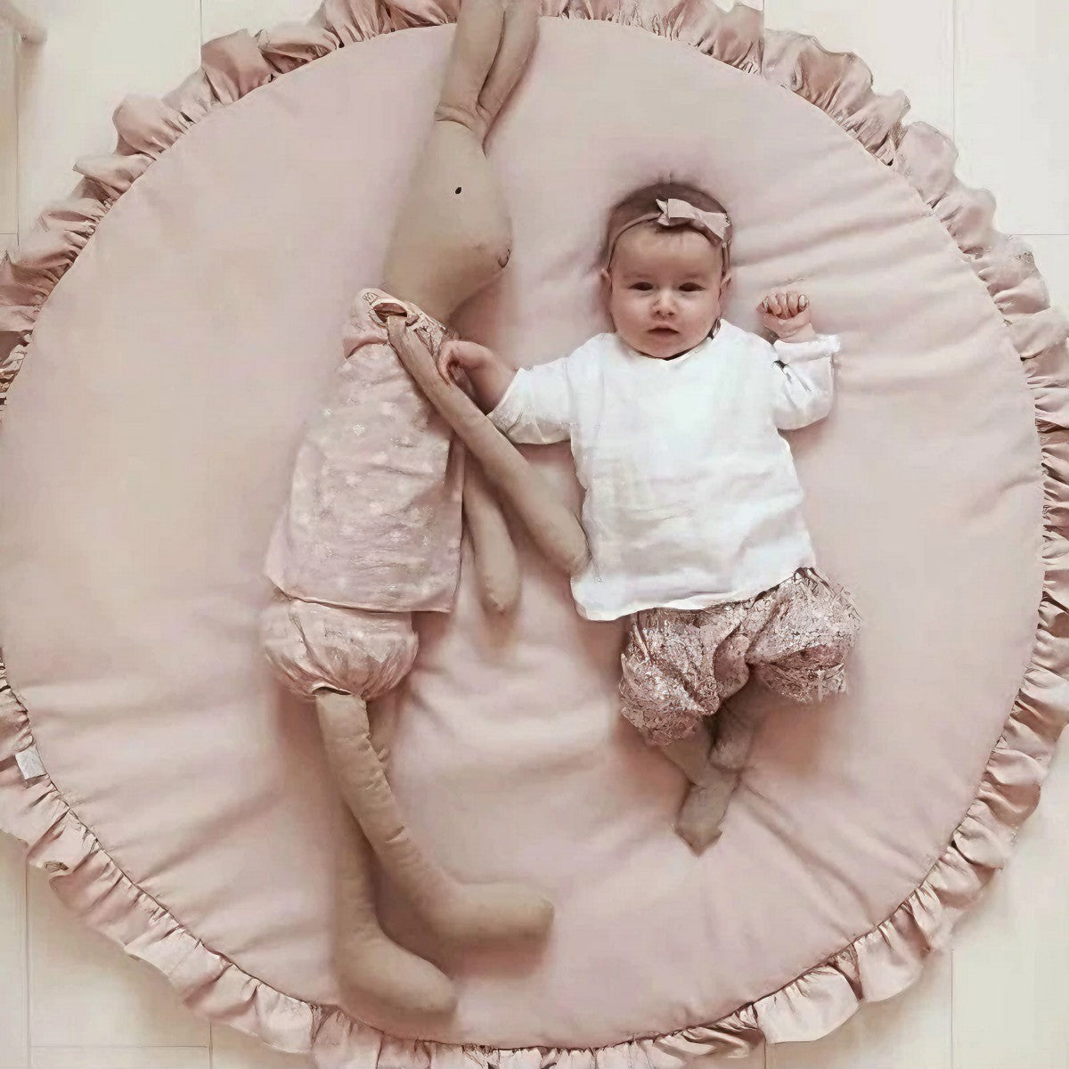 CozyMat - Round Elegant Baby Play Mat
