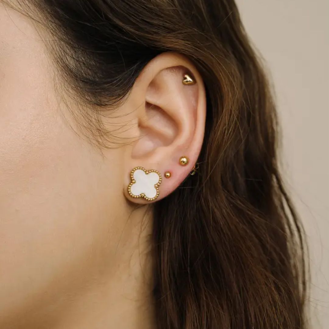 Boucles d'Oreilles Trèfle Perle Doré - Élégantes