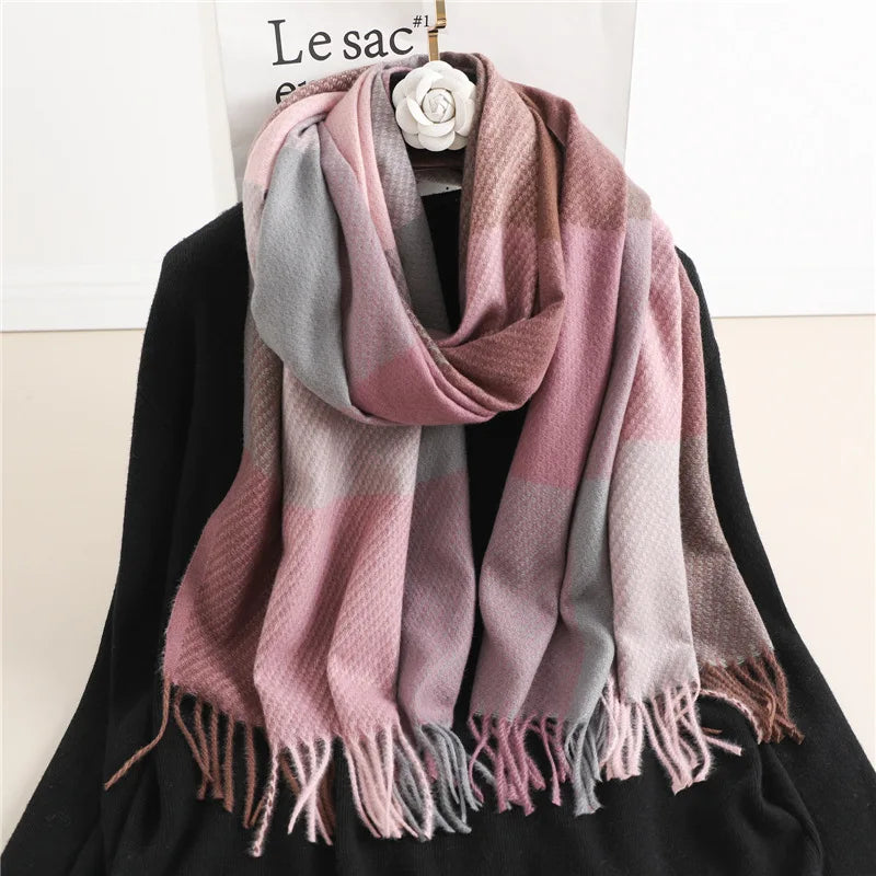 LuxeRuit - Elegant Cashmere Scarf for Winter Style