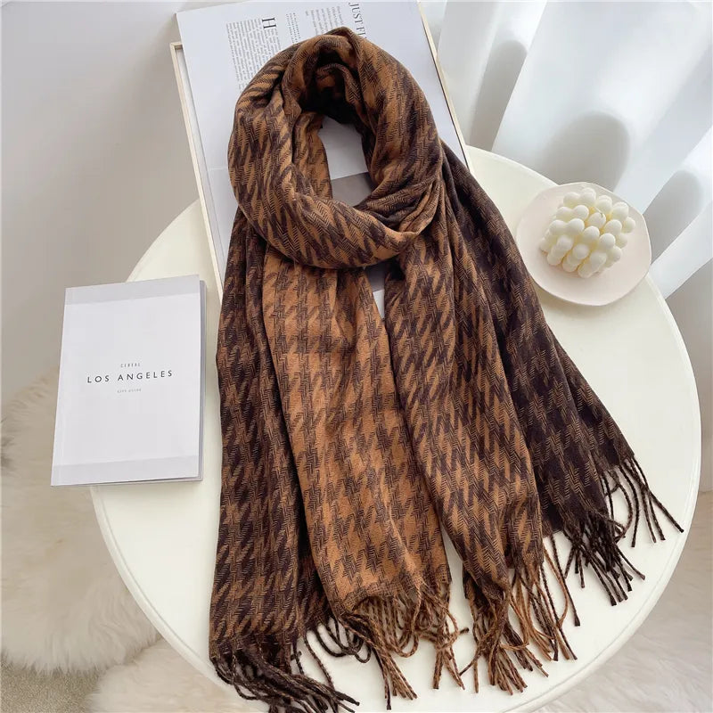 LuxeRuit - Elegant Cashmere Scarf for Winter Style
