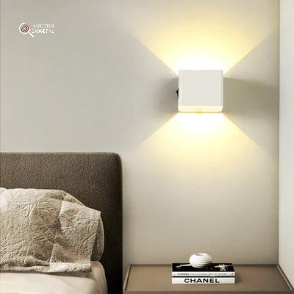 Wireless Wall Light - Rechargeable LED Wall Sconce