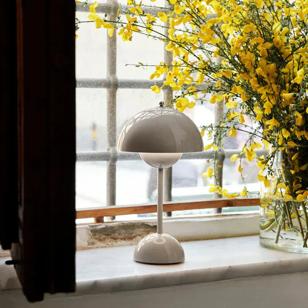 Luvara - Dimmable LED Table Lamp for Living Room and Bedroom