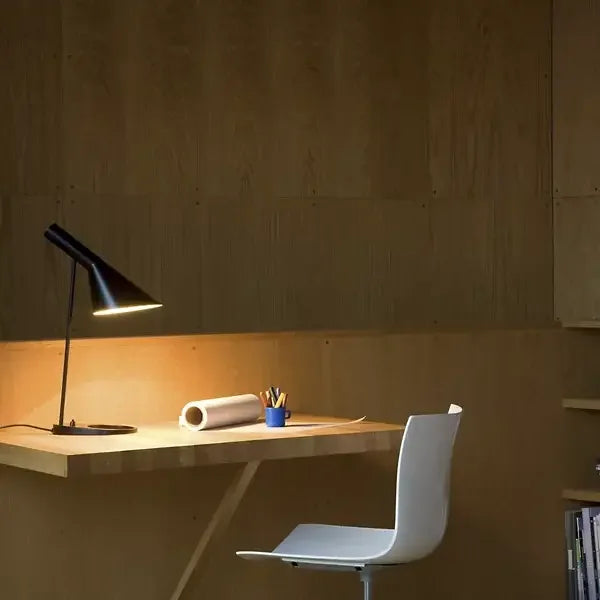 LumiMinimal - Minimalist LED Lamp for Modern Interiors