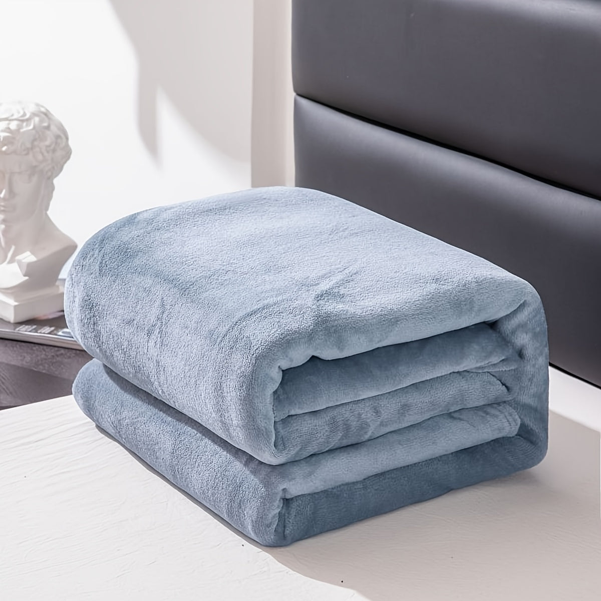 UrsaWeave - Soft Warm Flannel Throw for All Seasons