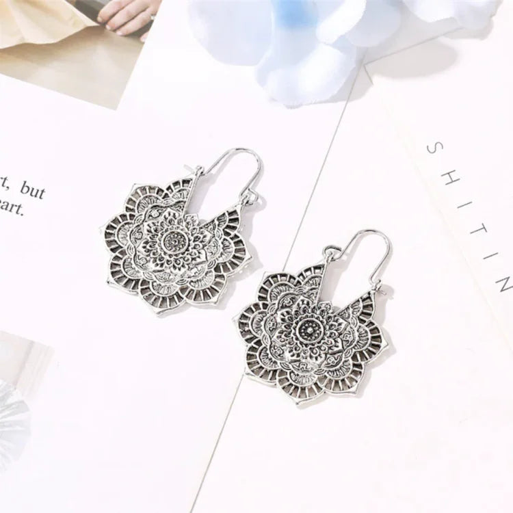 Isolde - Boucles d'oreilles mandala lotus en or/argent