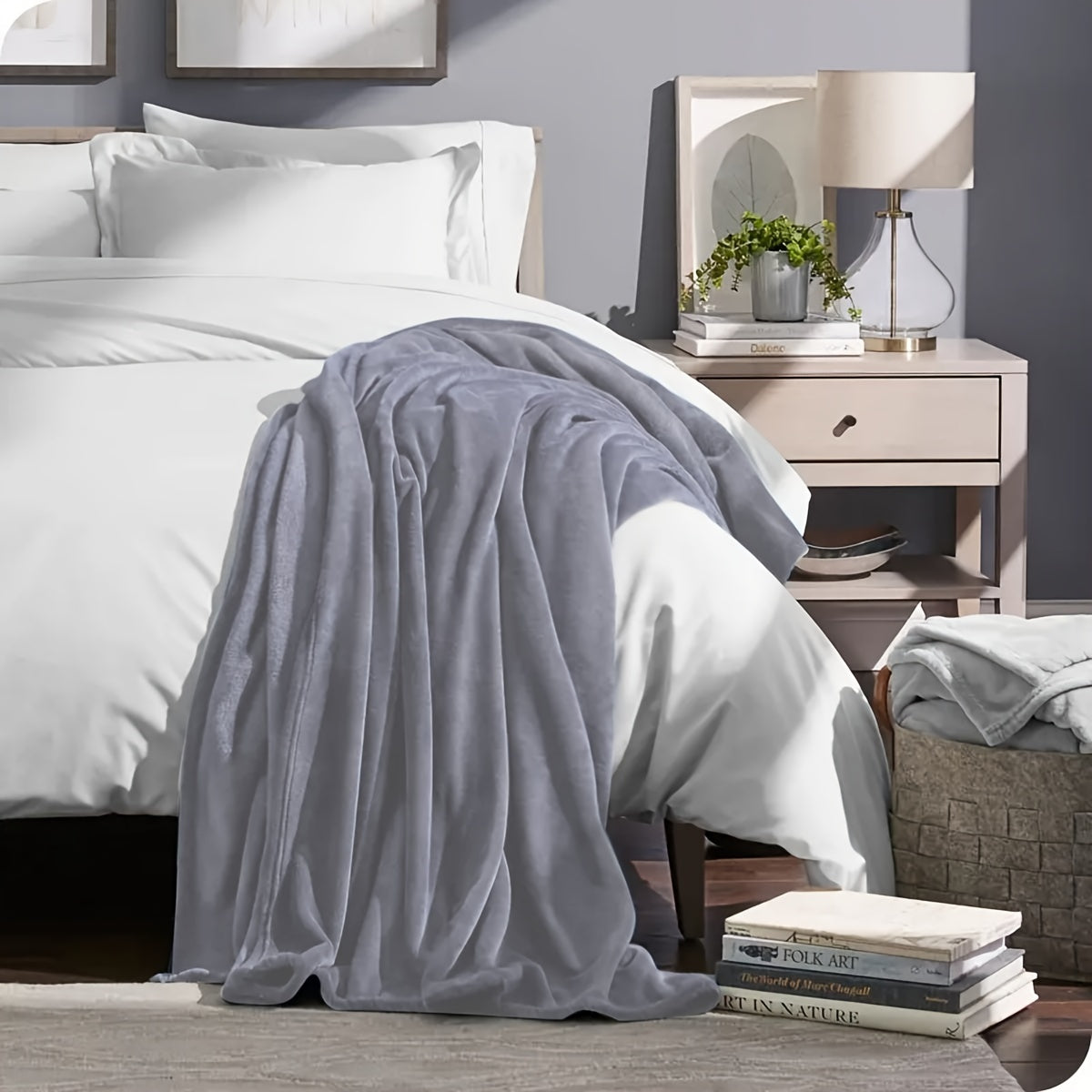 AlbaNest - Soft Flannel Fleece Throw for Sofa and Bed