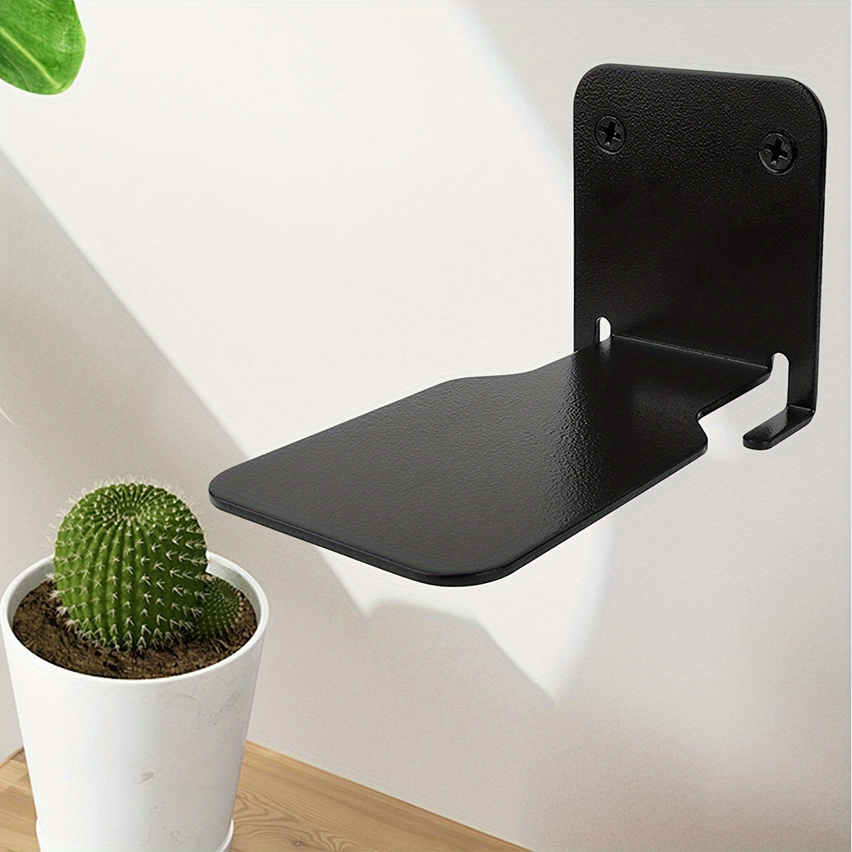 MetalShelf - Elegant Metal Bookends for Any Interior