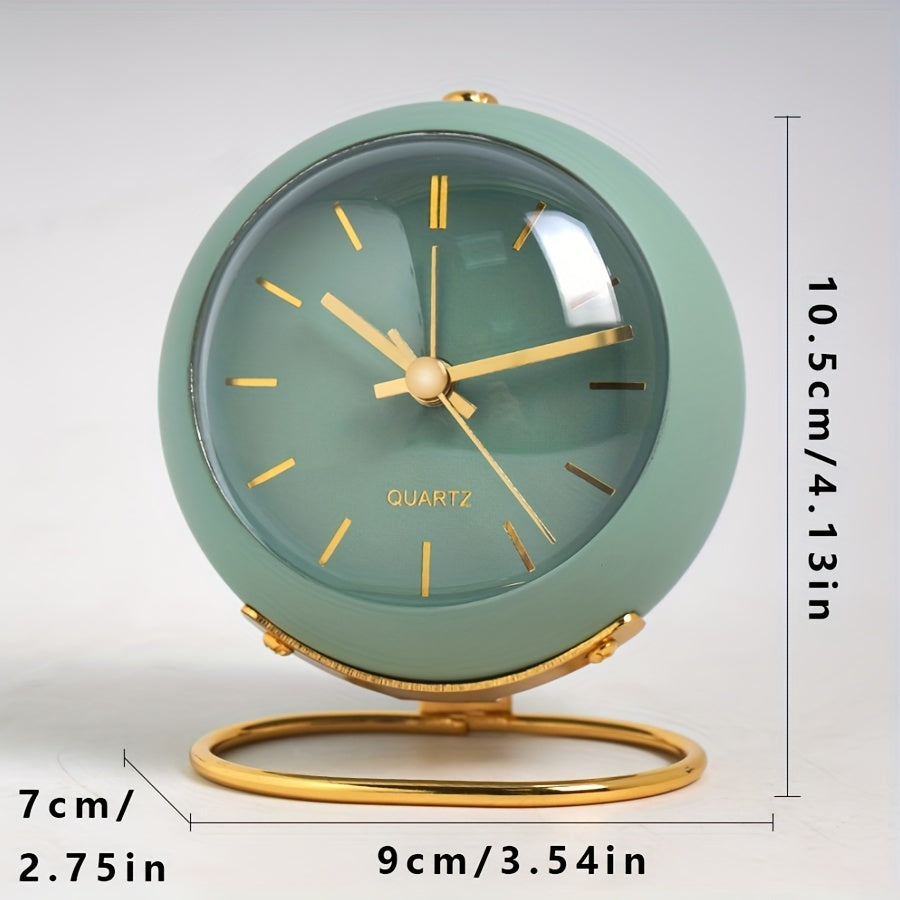 EleganceTime - Silent Quartz Alarm Clock with Metal Design