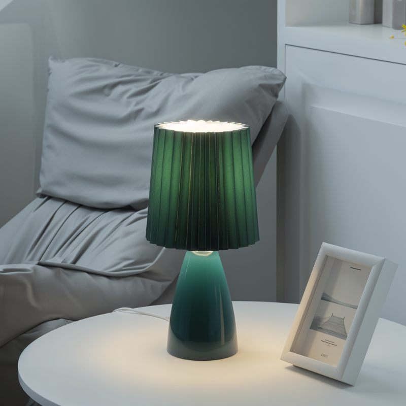 Wanora - Ceramic Moon Table Lamp with Elegant Design