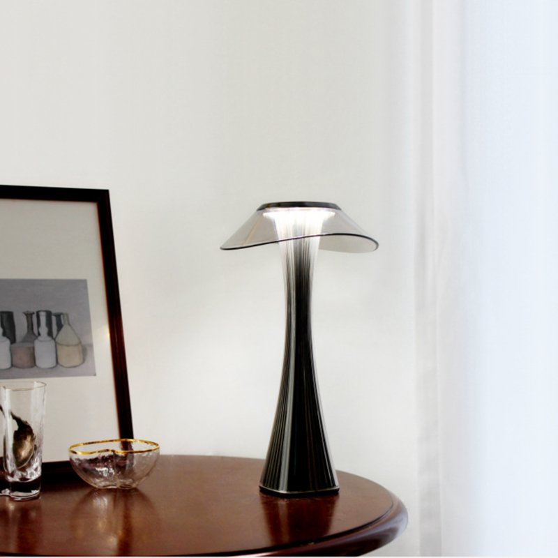 Astral Elegance - Cordless Table Lamp with Timeless Design