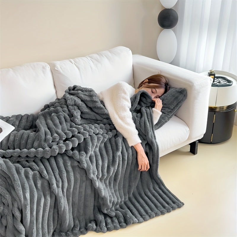 LuxFaux - Faux Rabbit Fur Throw Blanket