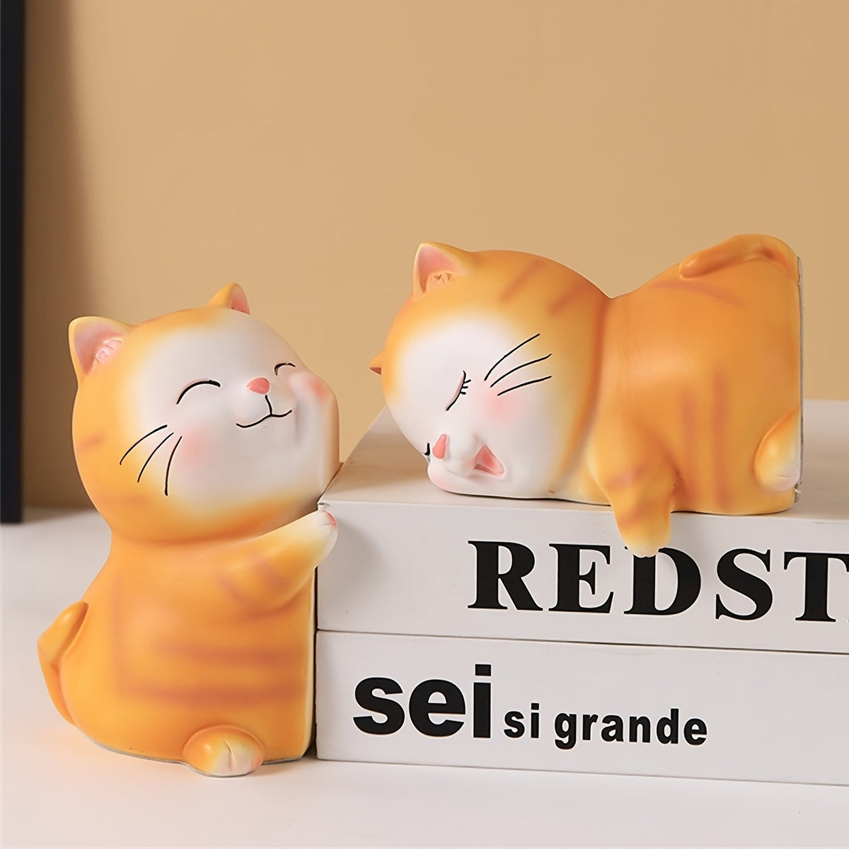 LoveCats - Romantic Resin Bookends for Cat Lovers
