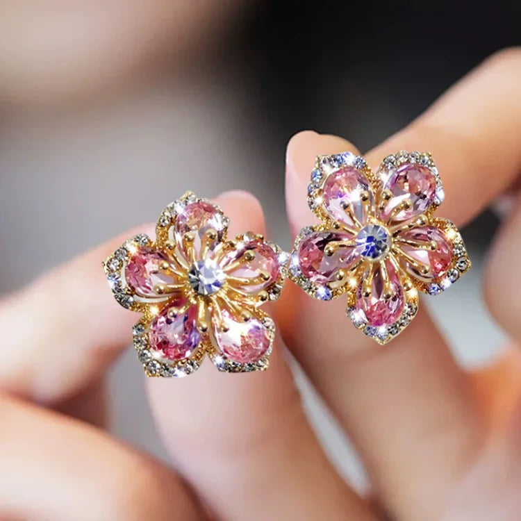 Flora - Boucles fleurs en zircone, charme et positivité