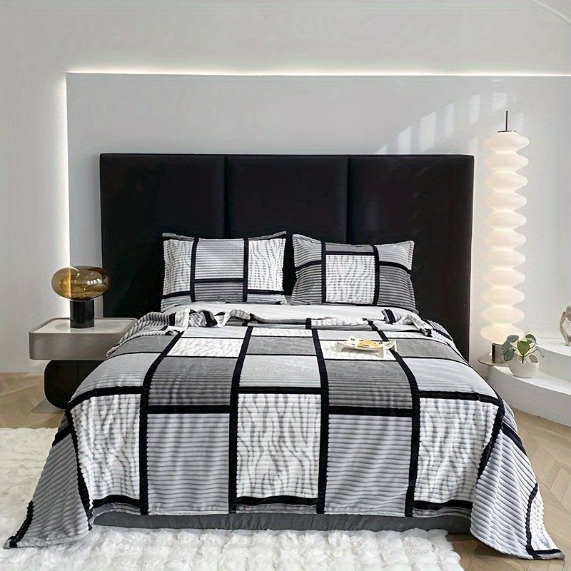 FleeceNest Striped Plush Throw - Ultimate Comfort Blanket