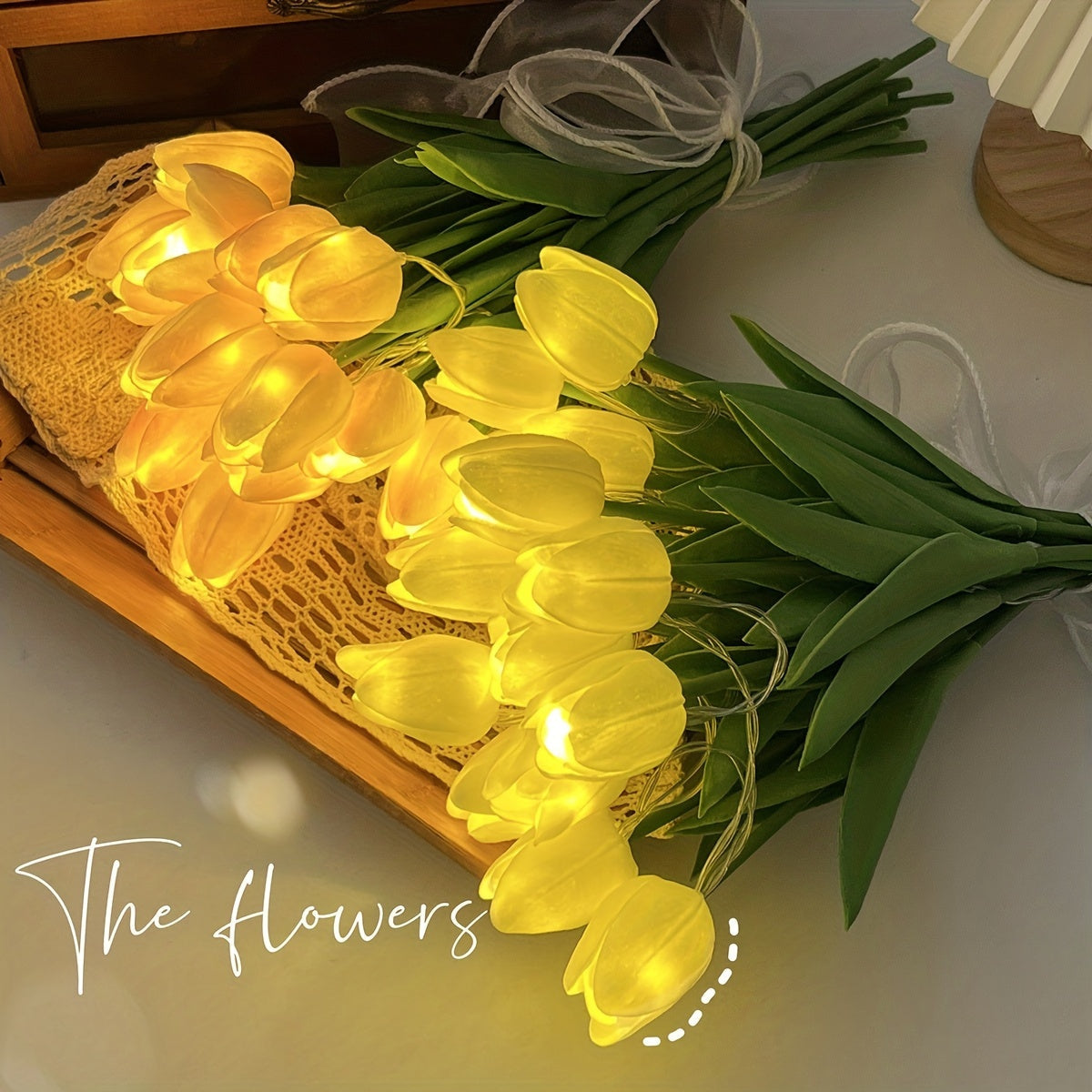 LumiBloom - Bouquet of 10 LED Tulip Table Lamps