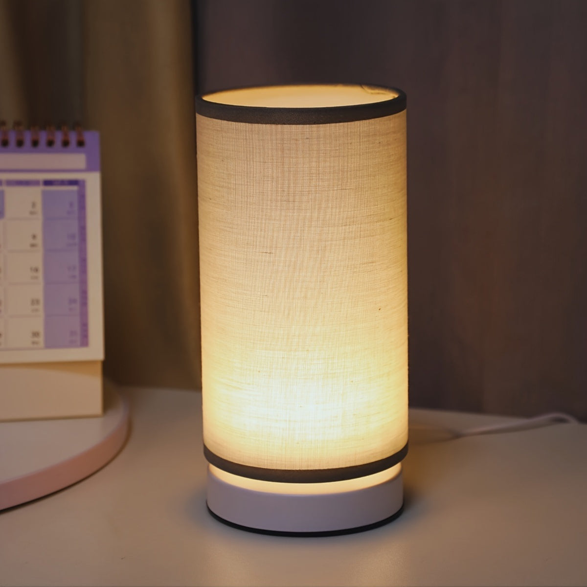 Kolumn - Cylindrical USB LED Table Lamp