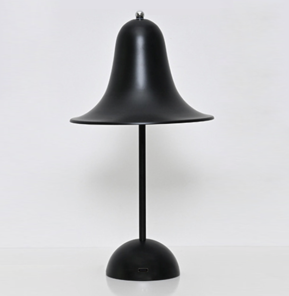 Classic Cap - Cordless Table Lamp with Timeless Design