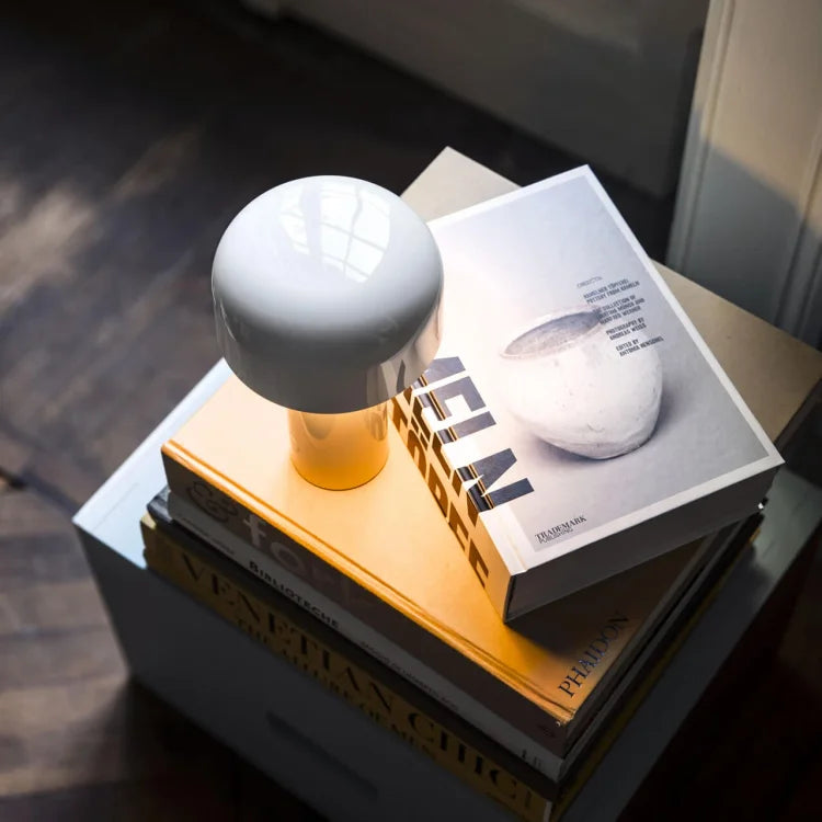 Yeltone - Portable LED Table Lamp with Three Light Temperatures