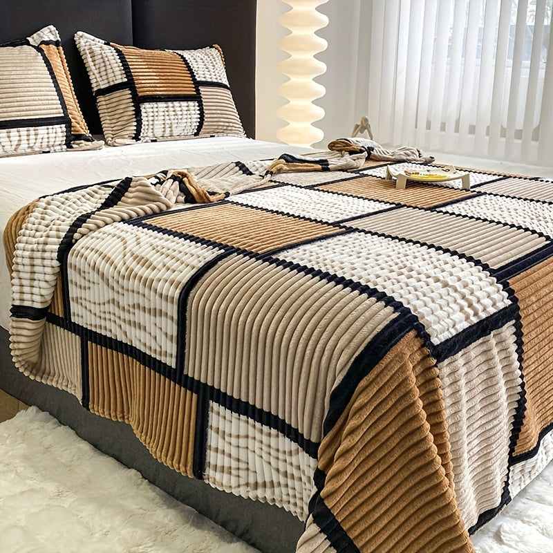 MellowWeave - Soft Flannel Throw Blanket for All Seasons