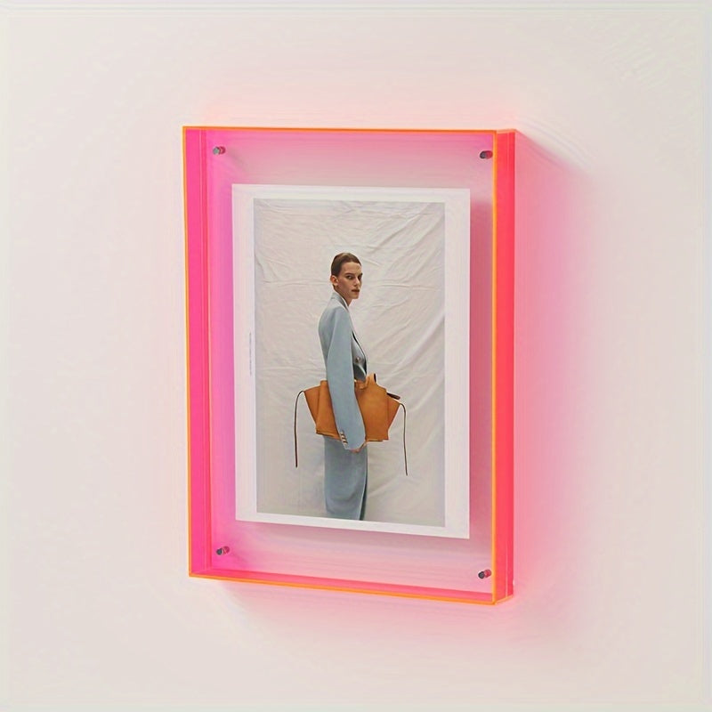 AcrylicFrame - Minimalist Acrylic Photo Frame