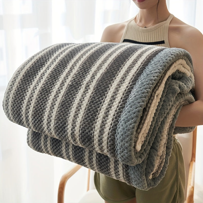 Cozy Plaid - Ultra Soft Milk Fleece Throw for Total Comfort