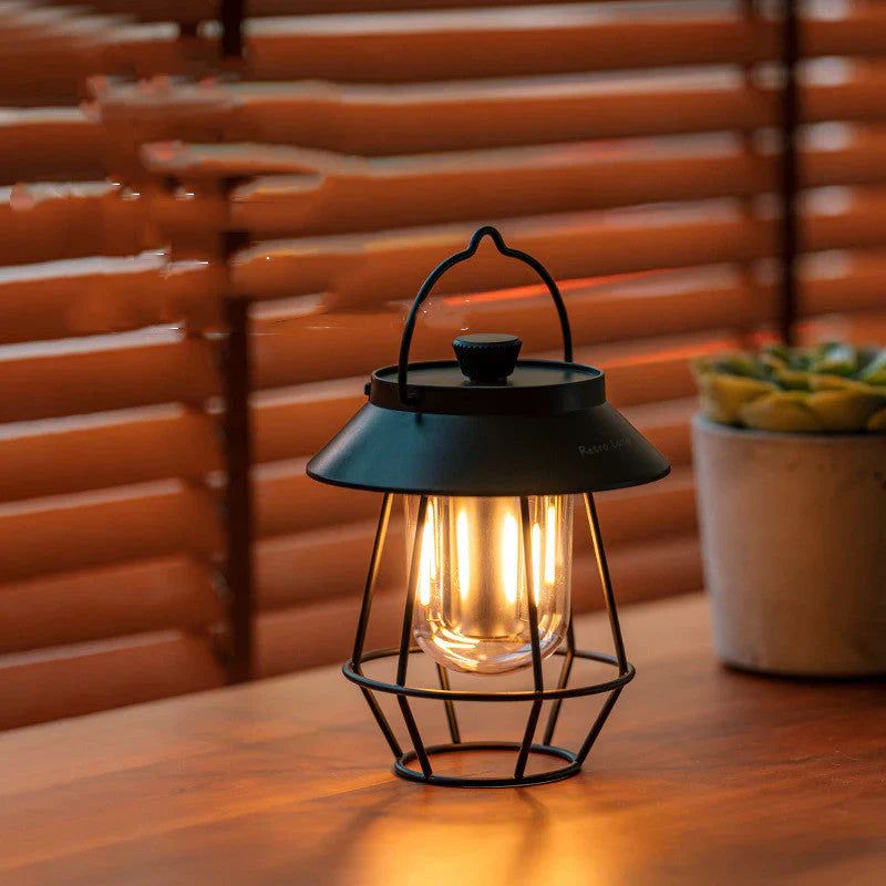 CampGlow - Lanterne LED stylée pour aventures