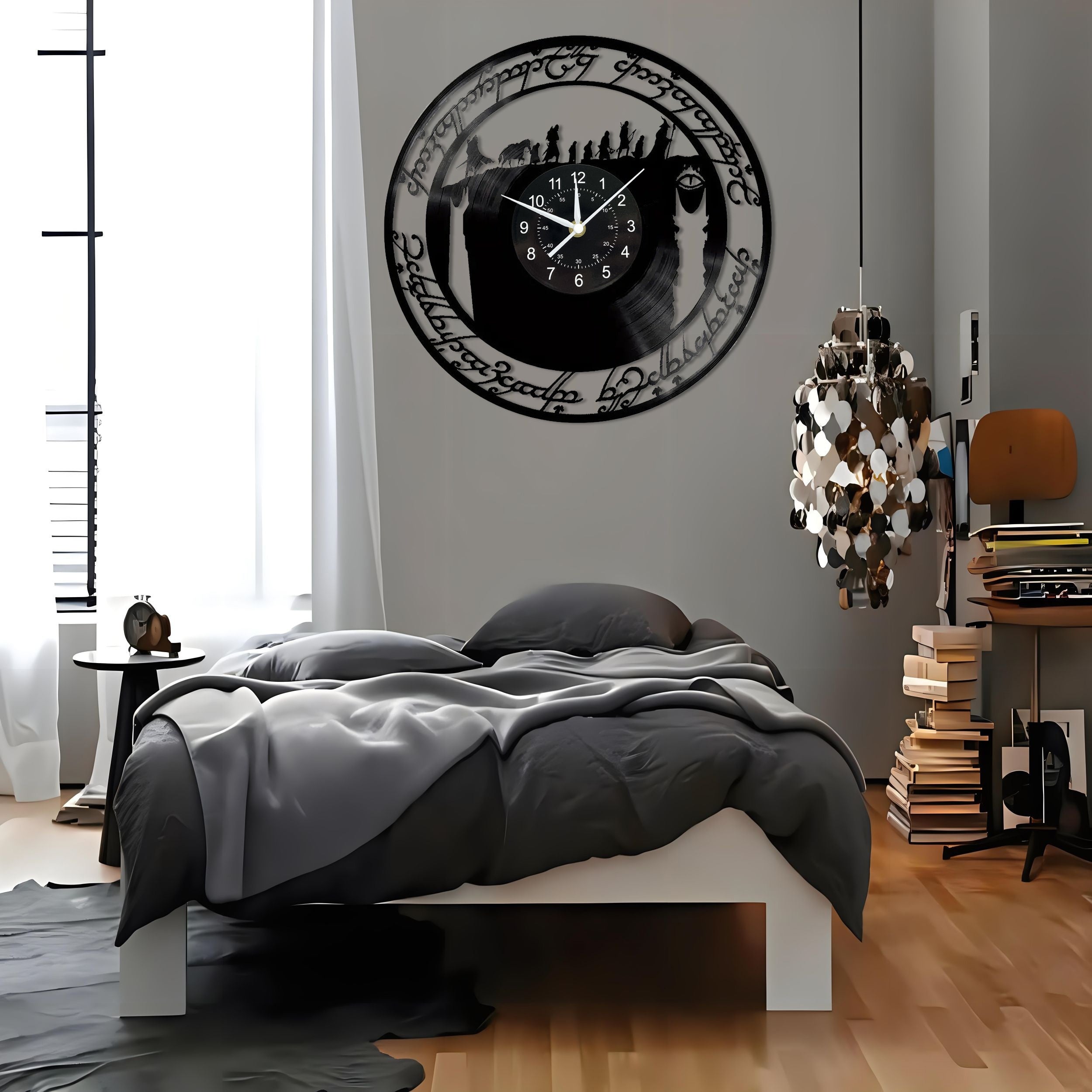 MythicWarrior - Horloge Murale Guerrier en Vinyle Recycle