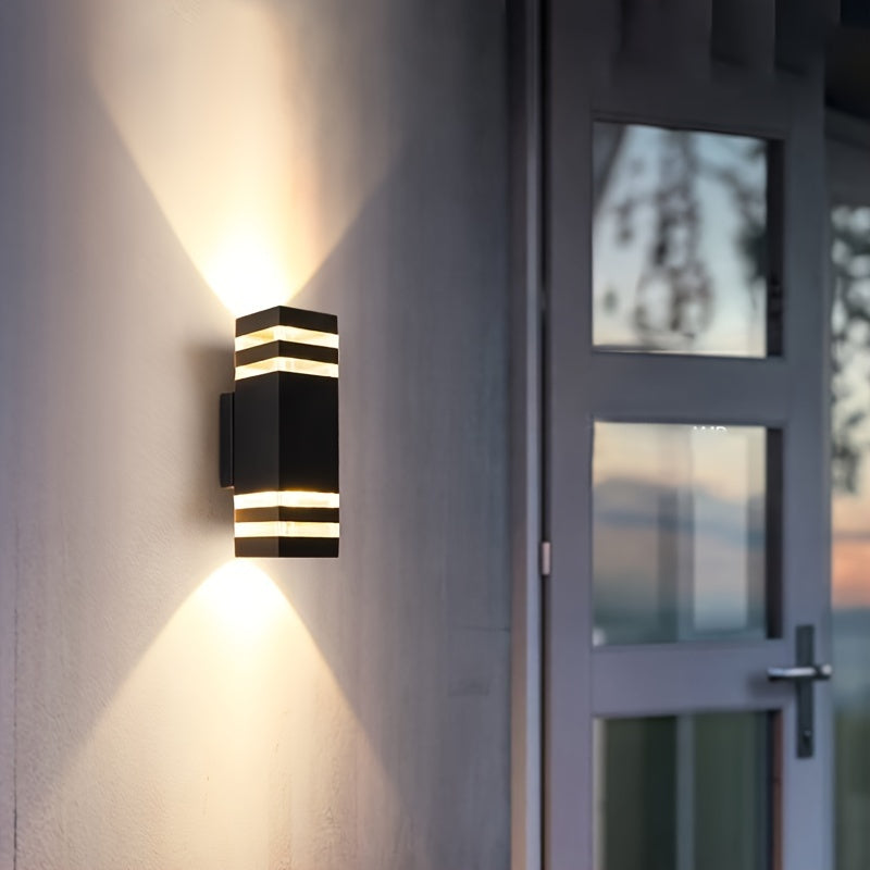 DualWall Lamp - Modern Dual-Beam Outdoor Wall Light