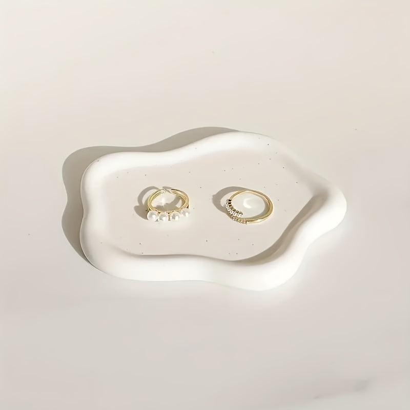 CloudTray - Cloud-Shaped Ceramic Jewelry Dish