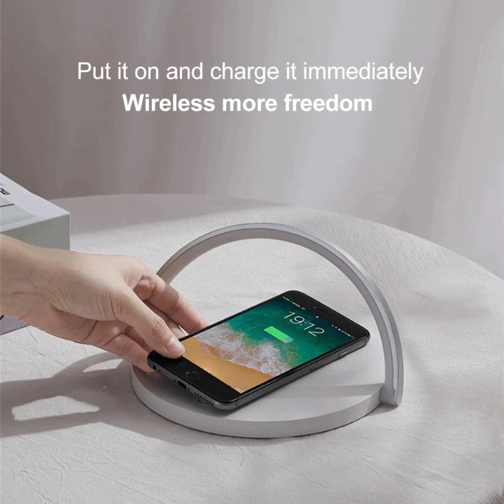 Chargelight 3-in-1 - LED Lamp with Wireless Charger and Phone Stand