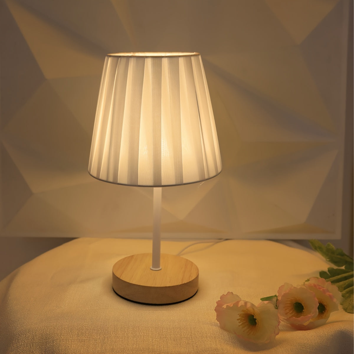 NordicLume - Elegant Wooden Table Lamp with USB Port