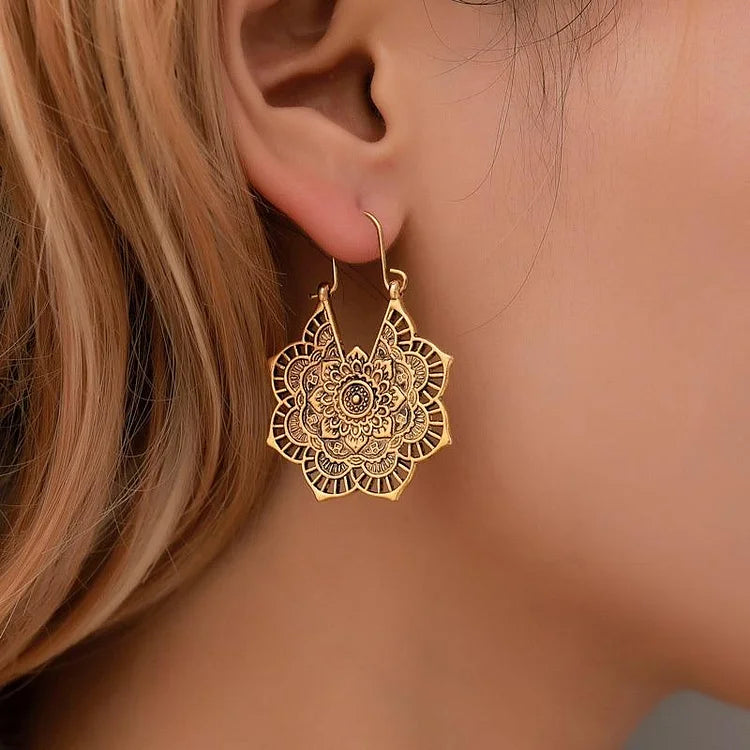 Isolde - Boucles d'oreilles mandala lotus en or/argent
