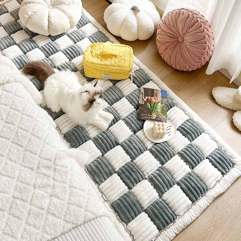 CozyCover - Soft Elegant Blanket for Pets and Owners