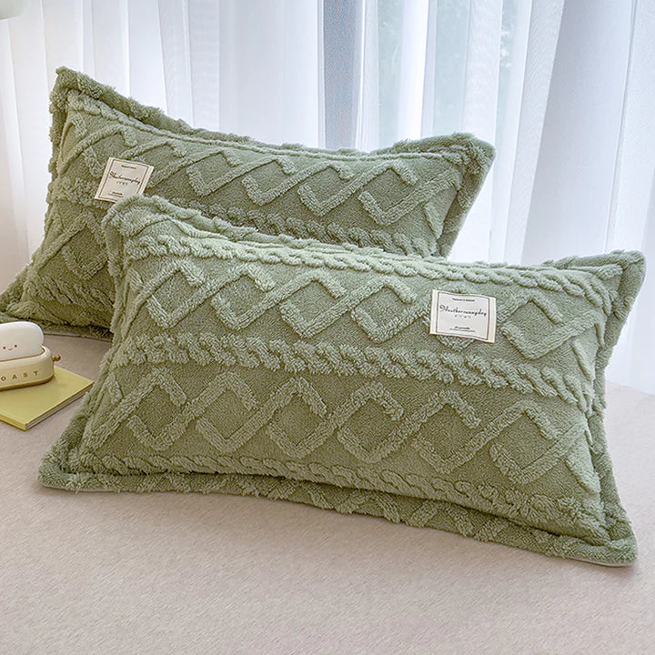 LuxeLoom - Luxurious Flannel Duvet for Optimal Warmth