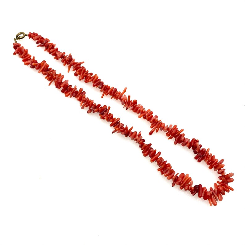 Collier Corail Rouge Bohème - Fait à la Main 46 cm