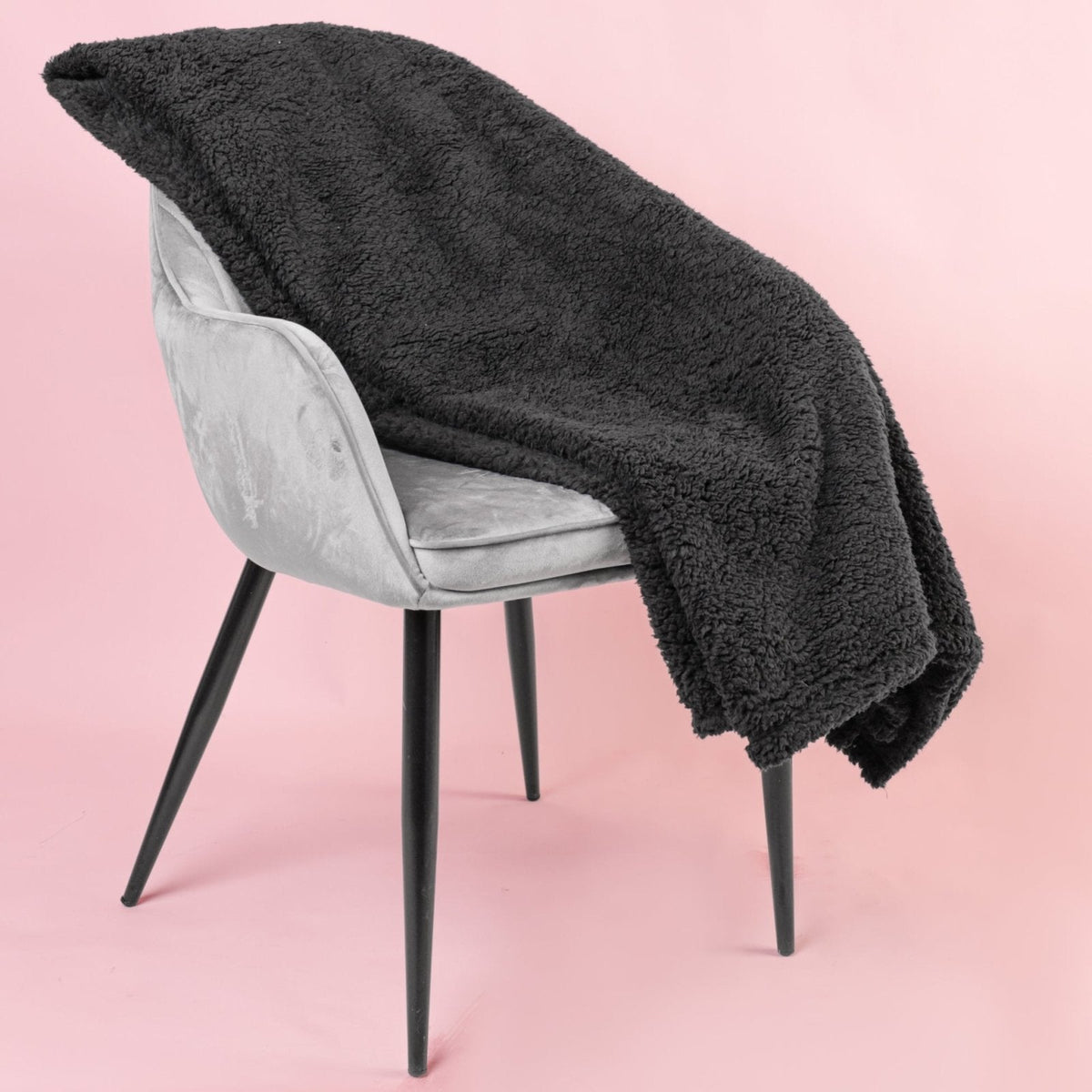 Zephnest - Luxury Waterproof Blanket for Peaceful Nights