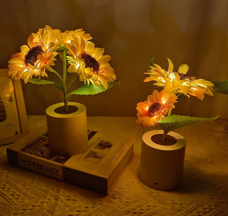 KiraBloom - Wireless LED Sunflower Ambient Lamp