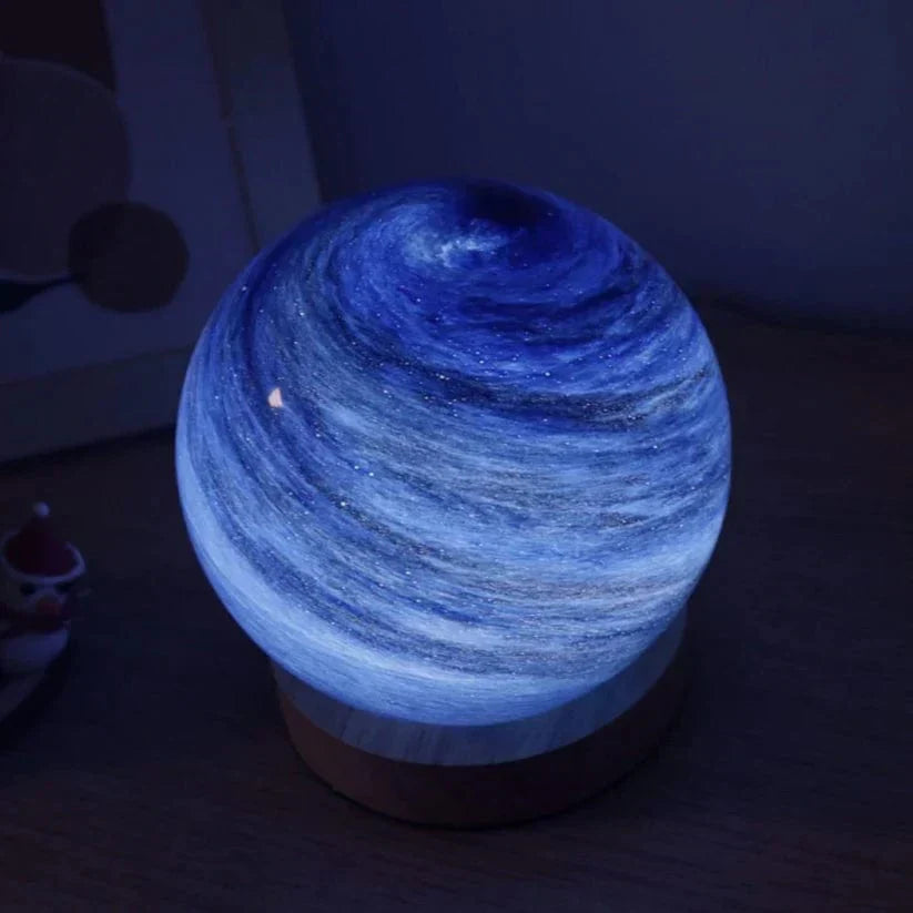 LuminaGlow - USB Moon Lamp for a Soft, Magical Ambiance