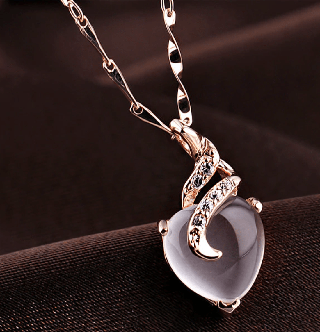 OpalHeart - Collier cœur en opale